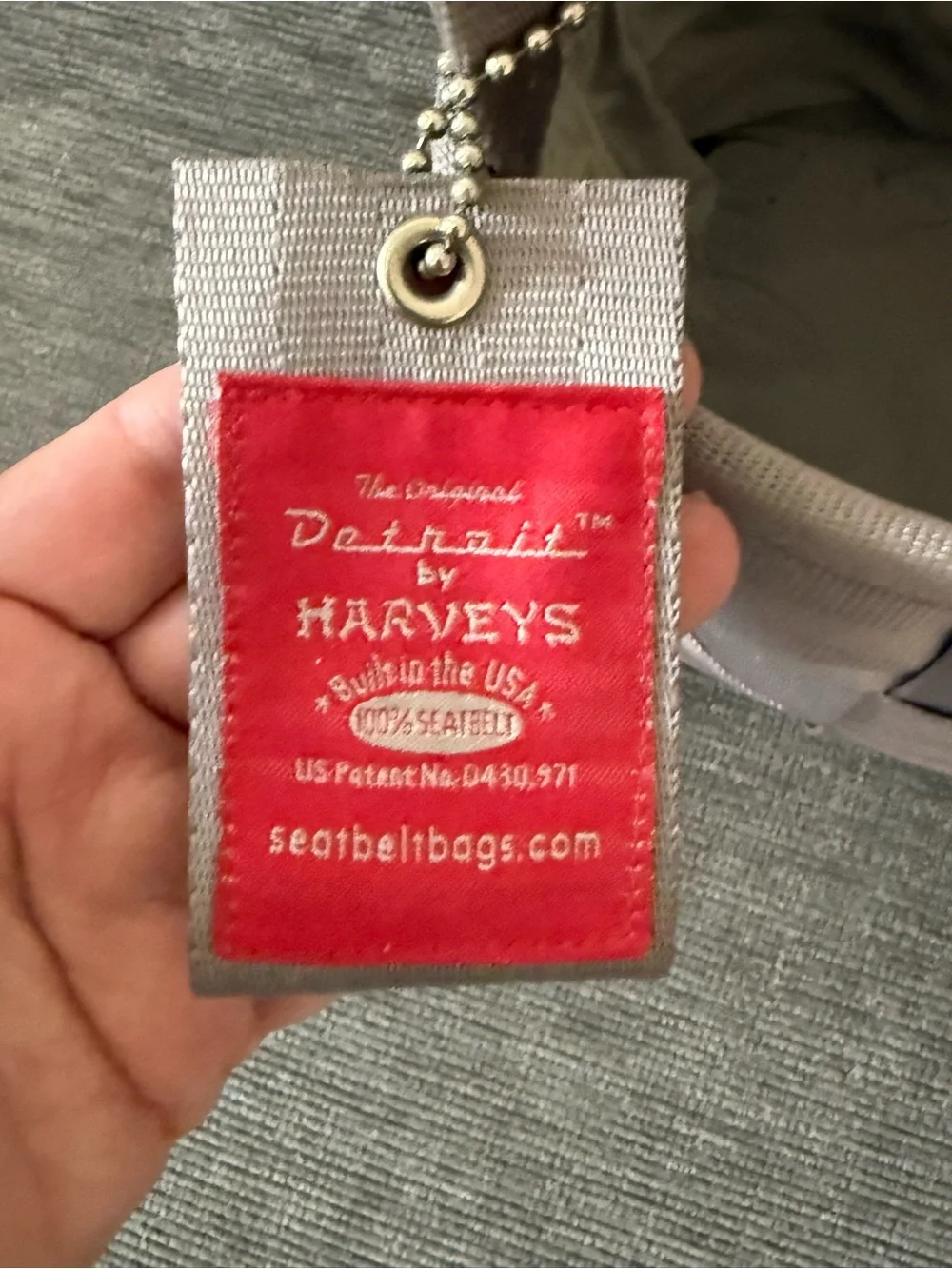 Original Harvey’s seatbelt bag. Grey/silver. Good condition. - Picture 5 of 12